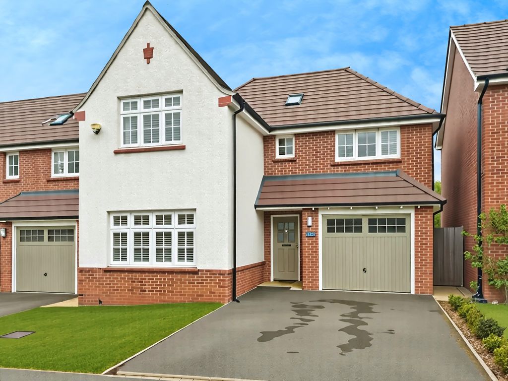 Property photo 1 of 12 Rieth Close, Hinckley