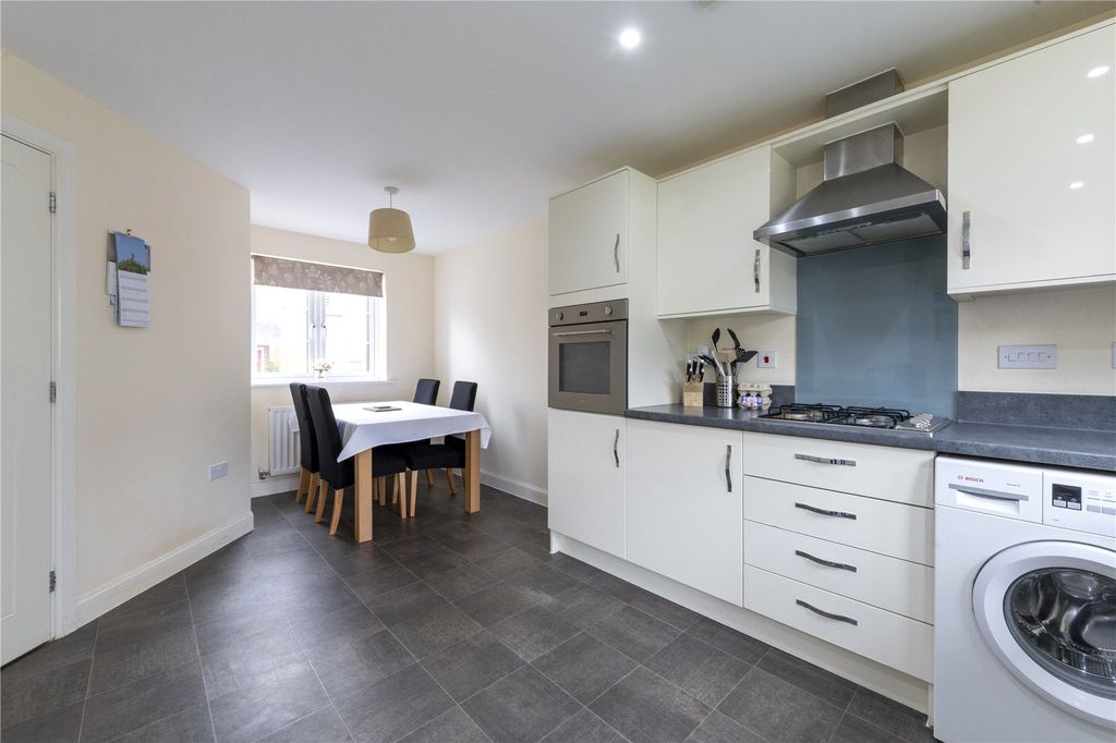 Property photo 3 of 13 Picture No. 05