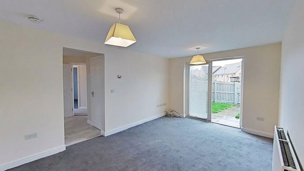 Property photo 2 of 19 Photo 2