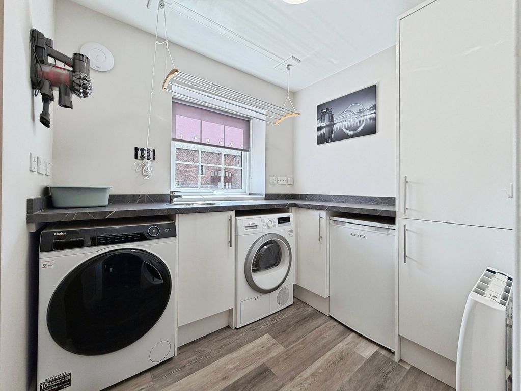 Additional image 10 of 2 bed flat for saleBroomy Hill, Aglionby, Carlisle CA4