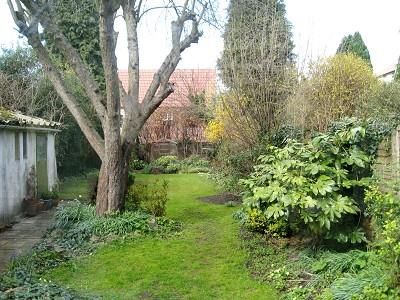 Property photo 2 of 7 Garden View