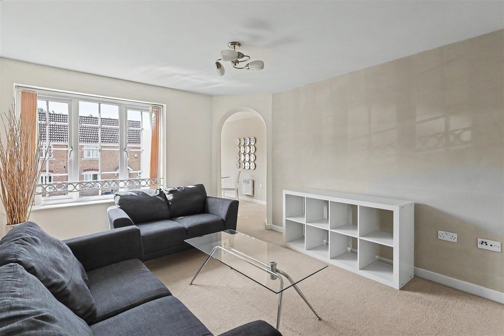 Property photo 3 of 21 Img_5814.Jpg