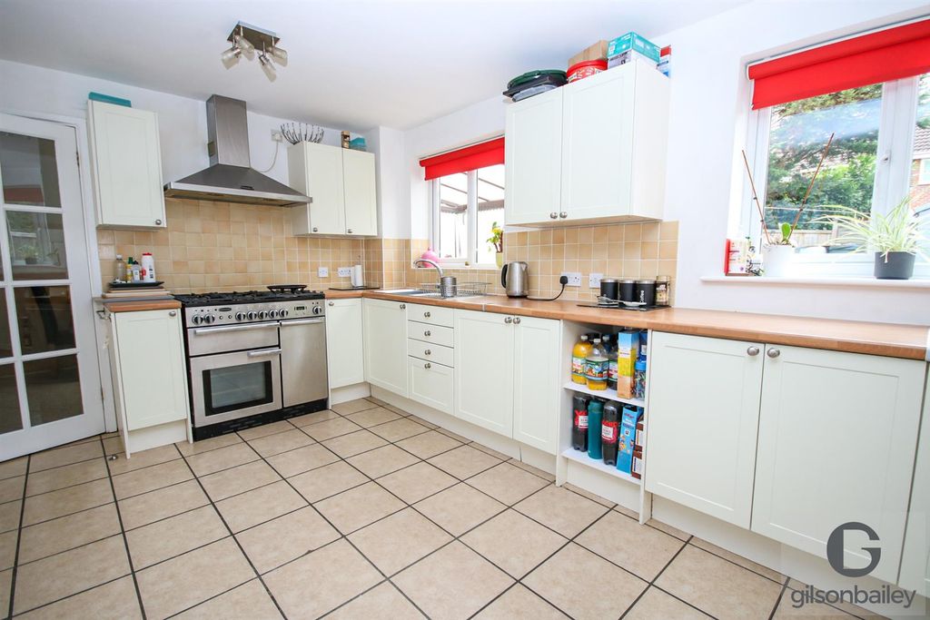 Property photo 3 of 19 Img_2433-2.Jpg