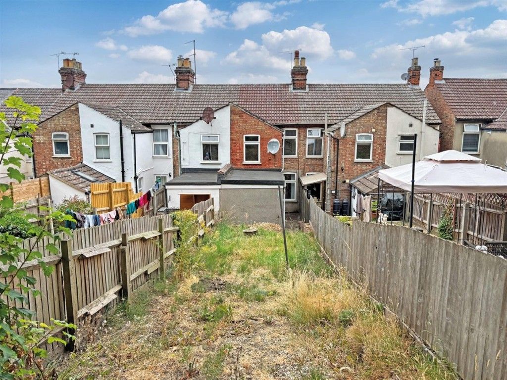 Property photo 2 of 5