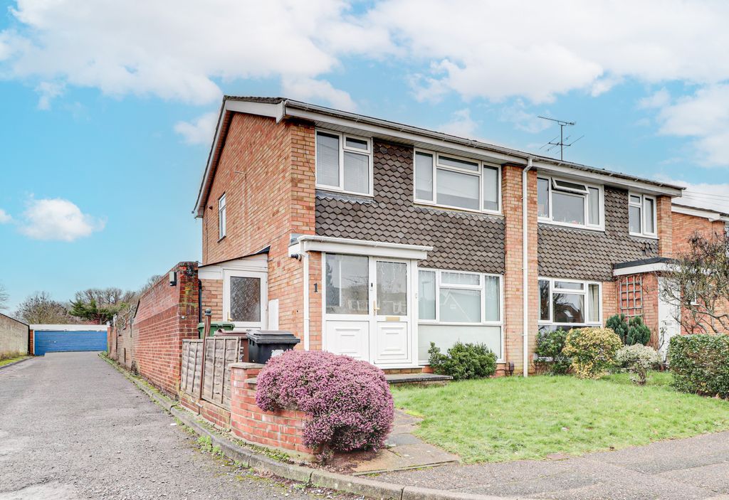 Property photo 1 of 24 Img1438Img1440