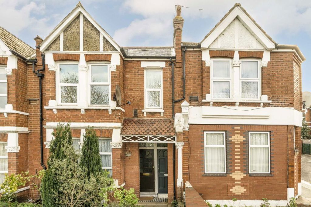 Property photo 1 of 6