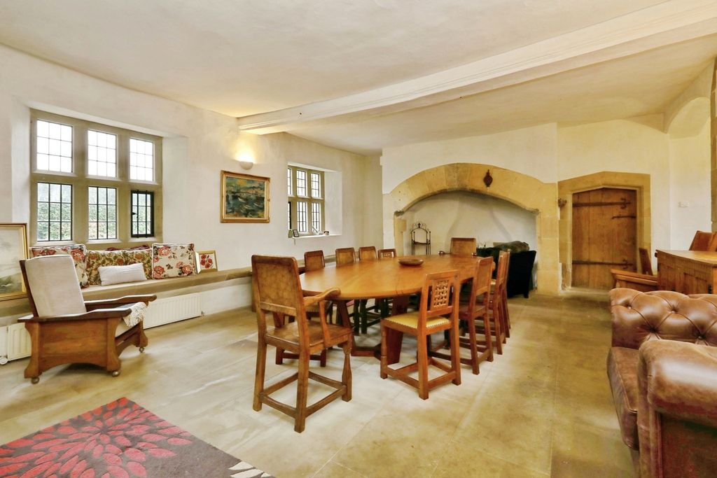 Property photo 3 of 39 Pbox-Img.Jpg