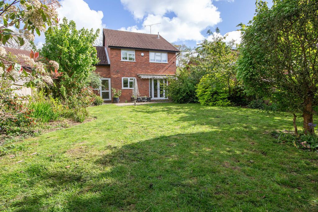 Property photo 2 of 20 Rear Garden