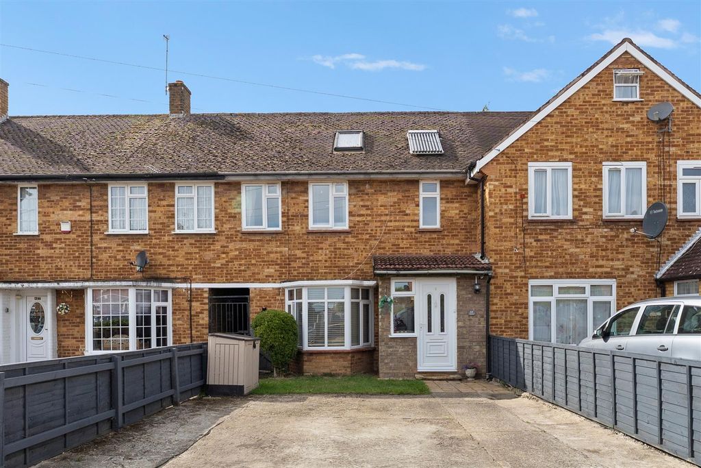 Property photo 1 of 18