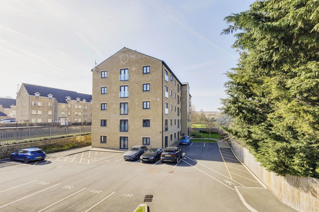 Property photo 1 of 15 Picture No. 37