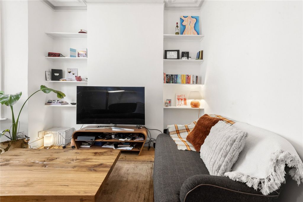 Property photo 2 of 13 Picture No. 02