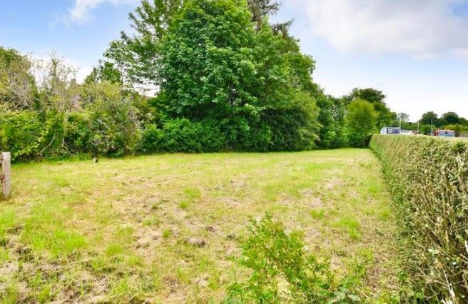 Property photo 2 of 6