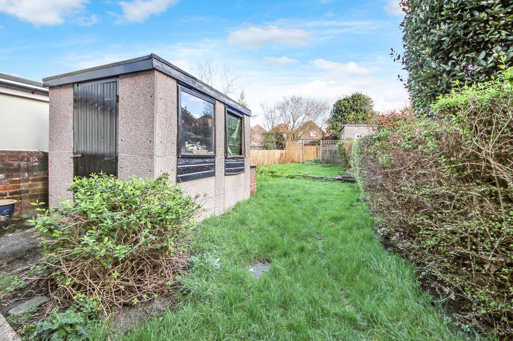 Property photo 3 of 12