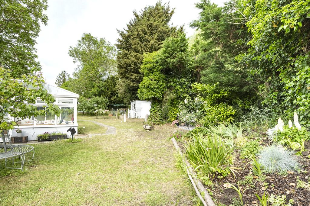 Property photo 2 of 41 Picture No. 51
