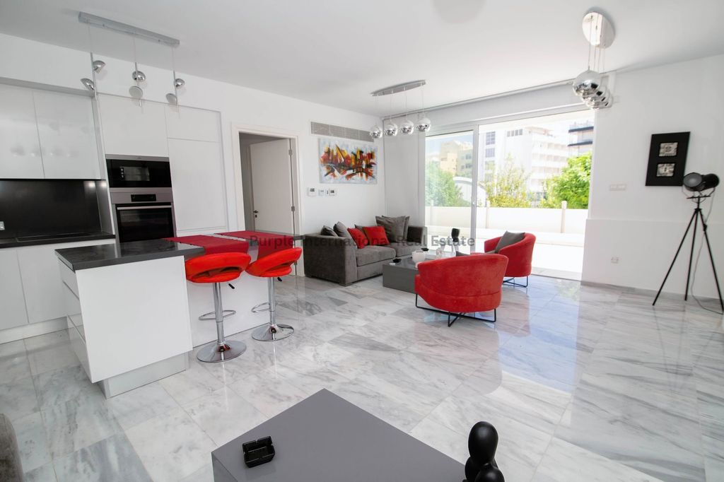 Property photo 2 of 26