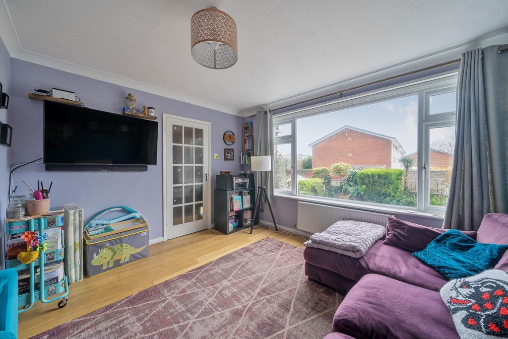 Property photo 3 of 20 1401637-15-696F6c459895A