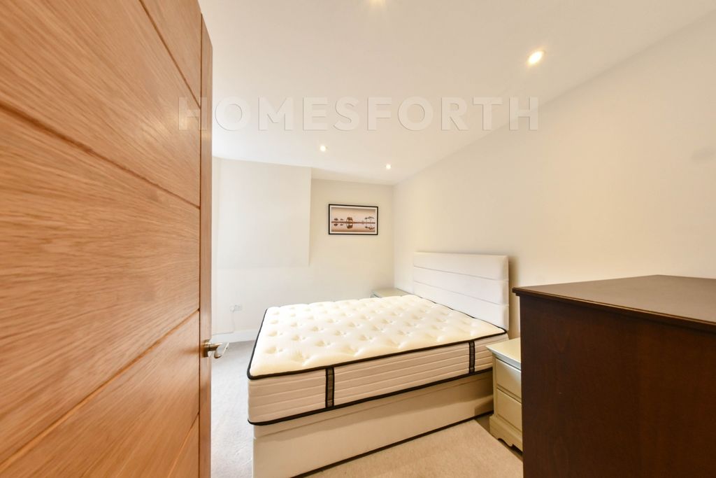 Property photo 2 of 12 Photo 8