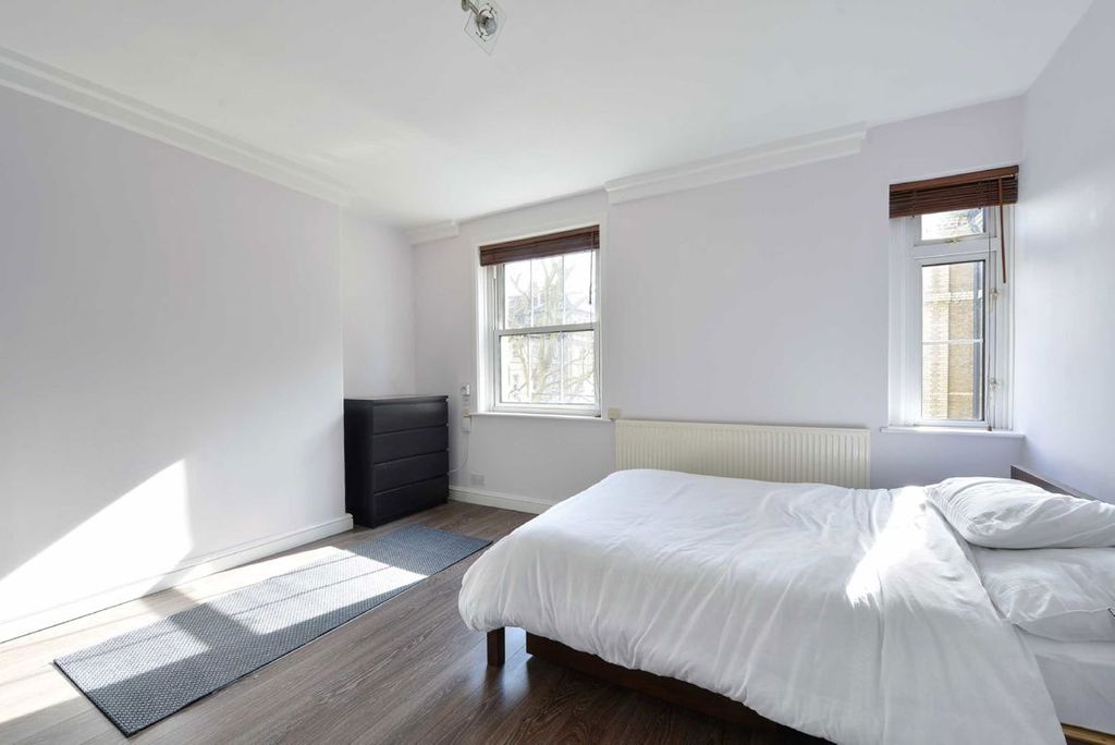 Property photo 2 of 4