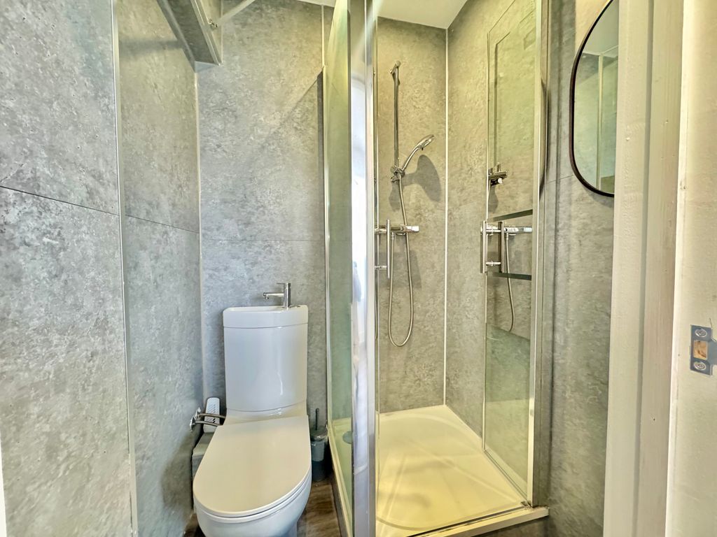 Property photo 3 of 12 Image