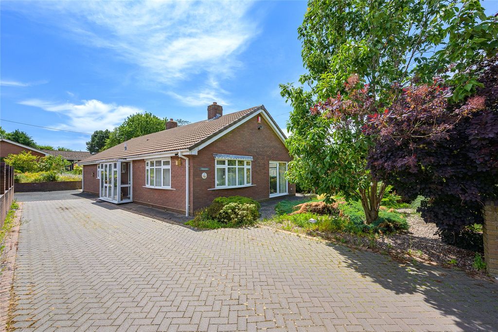 Property photo 1 of 42 Picture No. 06
