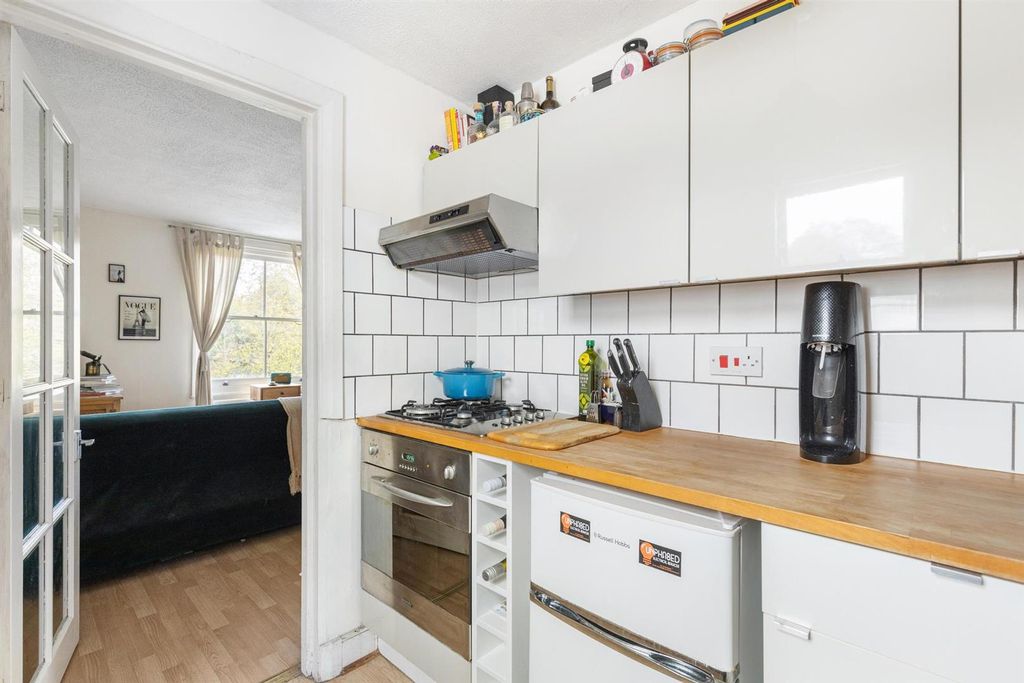 Property photo 3 of 14 Pbck8099-Hdr.Jpg