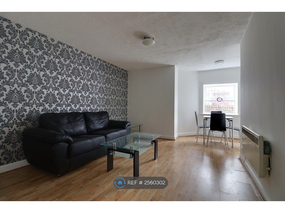 Property photo 2 of 6