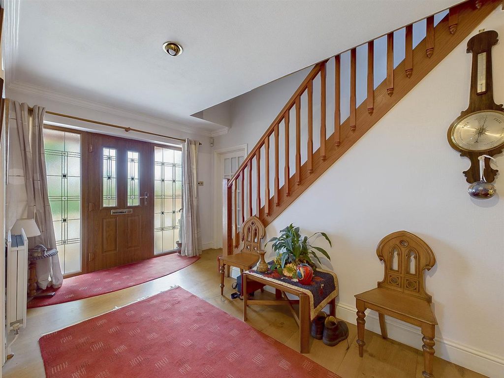 Property photo 3 of 28 Cam02541G0-Pr0272-Still001.Jpg