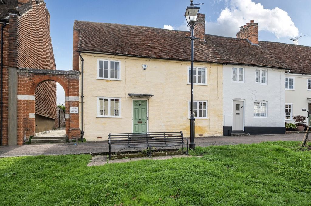 Property photo 1 of 12 Titcheners