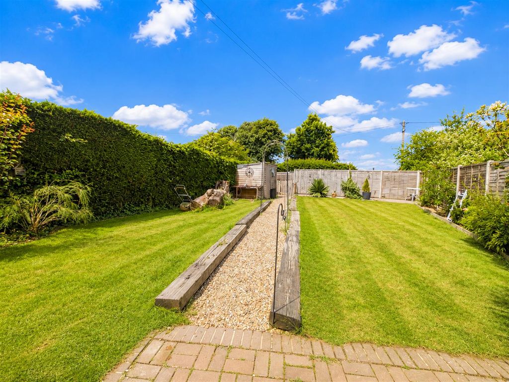 Property photo 2 of 16 3 Stone Croft Cottages - Front Garden.Jpg
