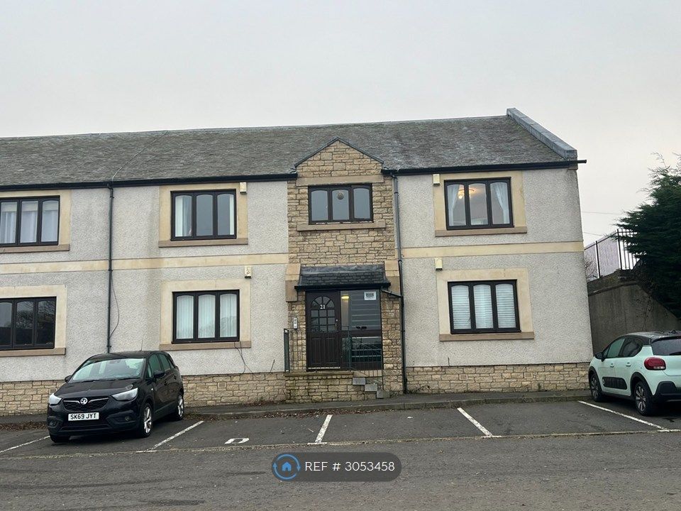 Property photo 2 of 12