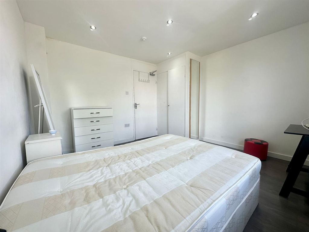 Property photo 1 of 5 Whatsapp Image 2026-04-16 At 12.49.09.Jpeg