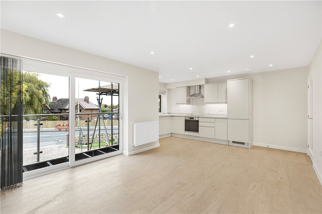 Property photo 1 of 10 Picture No. 01