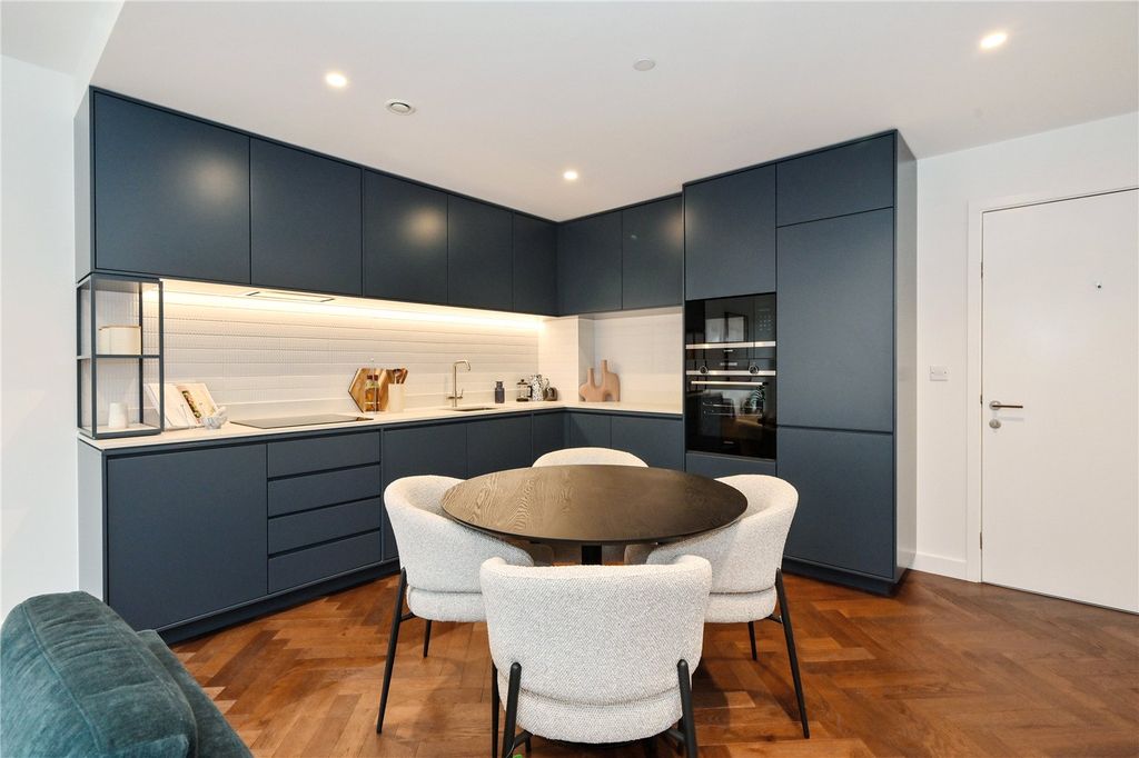 Property photo 2 of 16 Kitchen