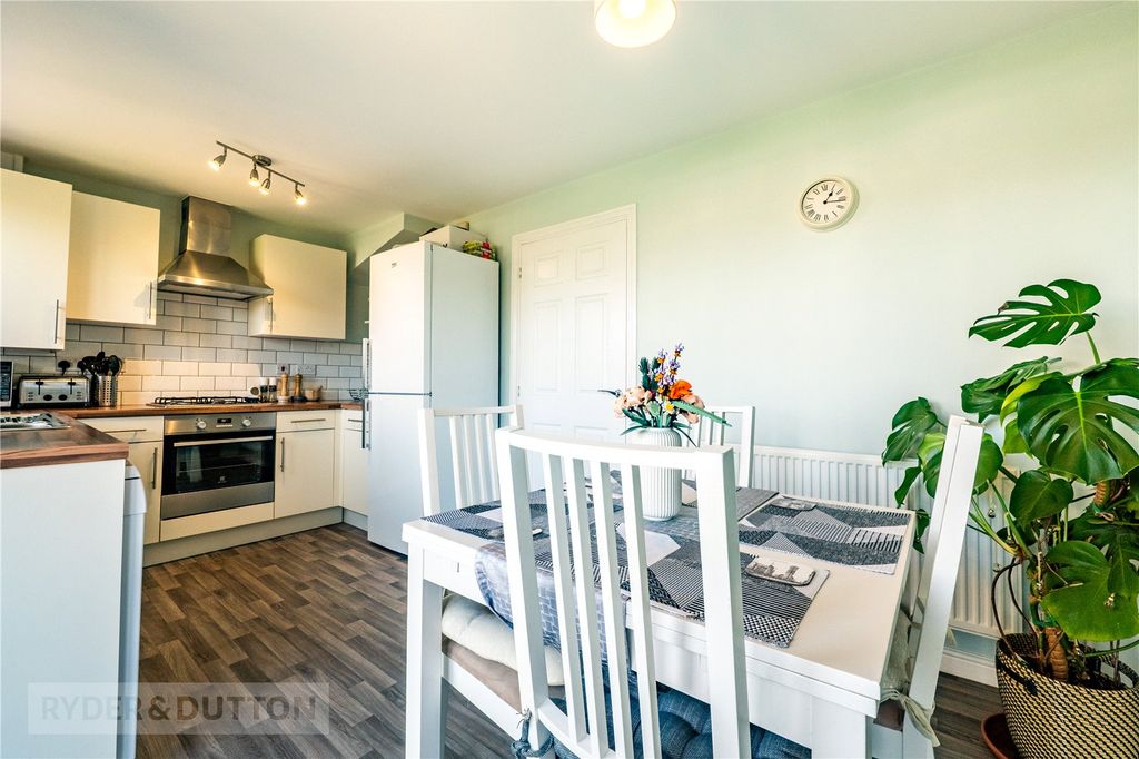 Property photo 3 of 26 Kitchen Diner