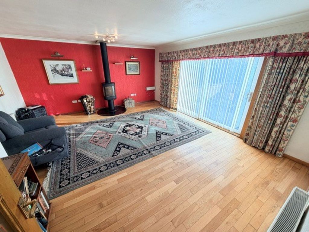 Property photo 3 of 29