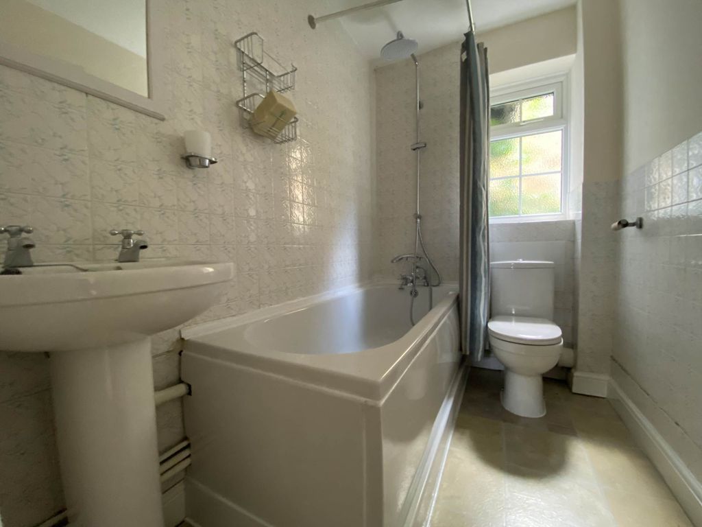 Property photo 2 of 12 Photo