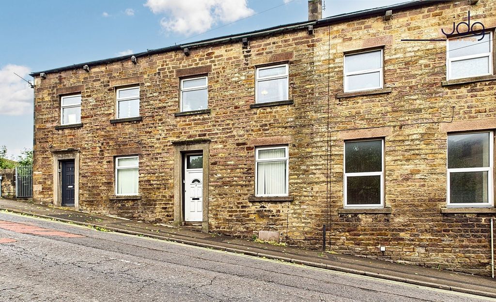 Property photo 1 of 8 Welcome To Ridge Lane