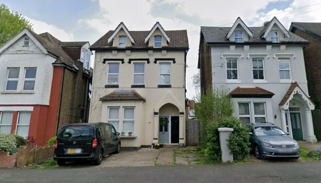 Property photo 1 of 20