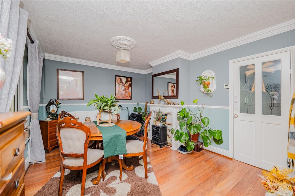 Property photo 2 of 21 P1410748.Jpg