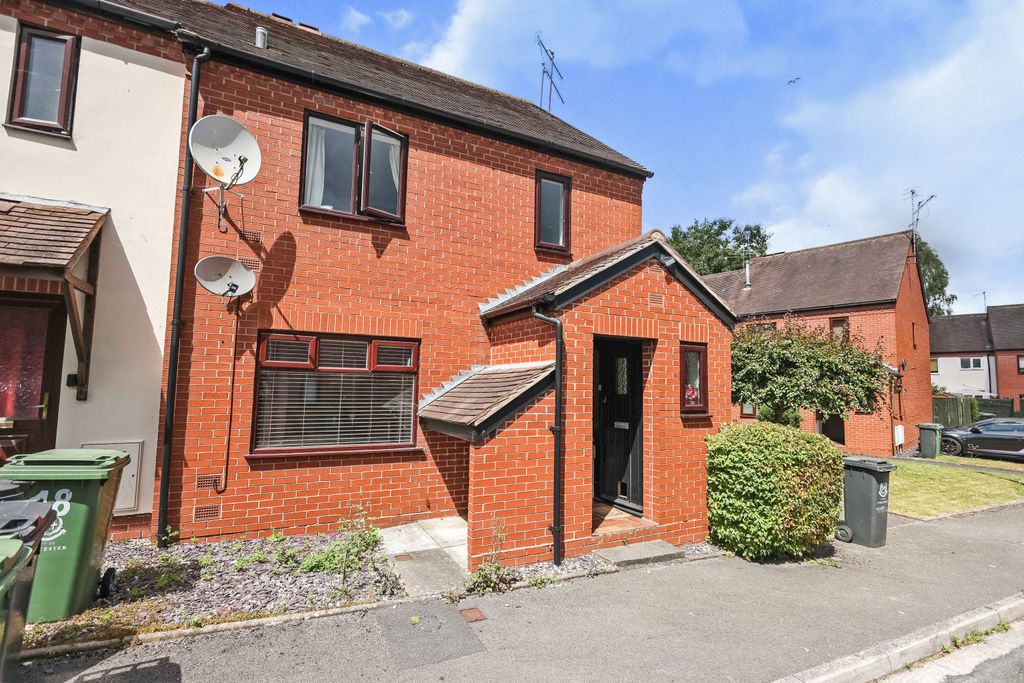 Property photo 1 of 15 Front