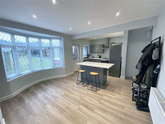 Property photo 3 of 21 Kitchen/Diner