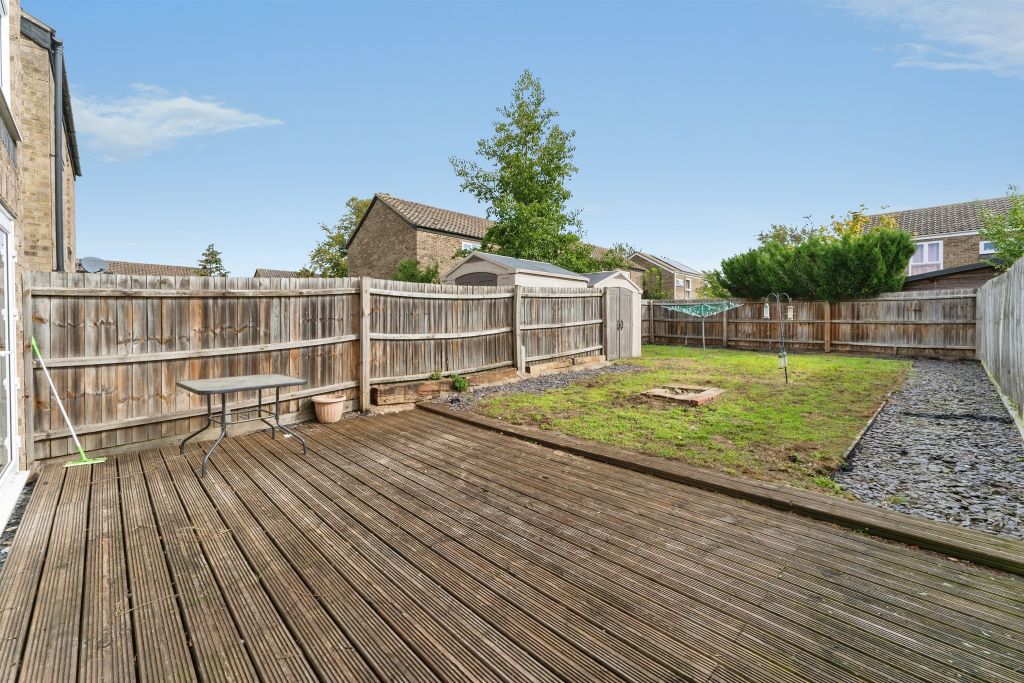 Property photo 2 of 18