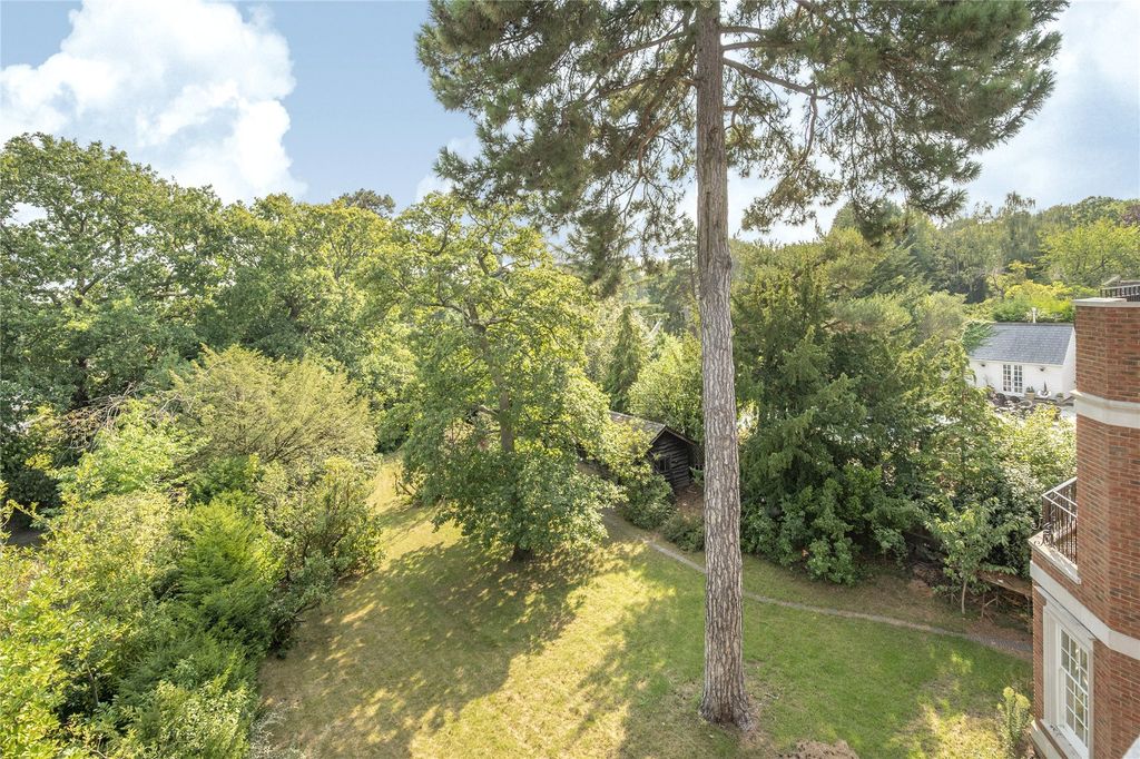 Property photo 3 of 19 Picture No. 18