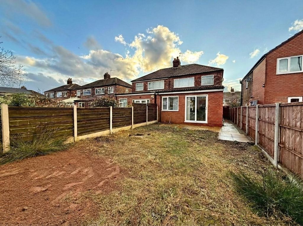 Property photo 2 of 13