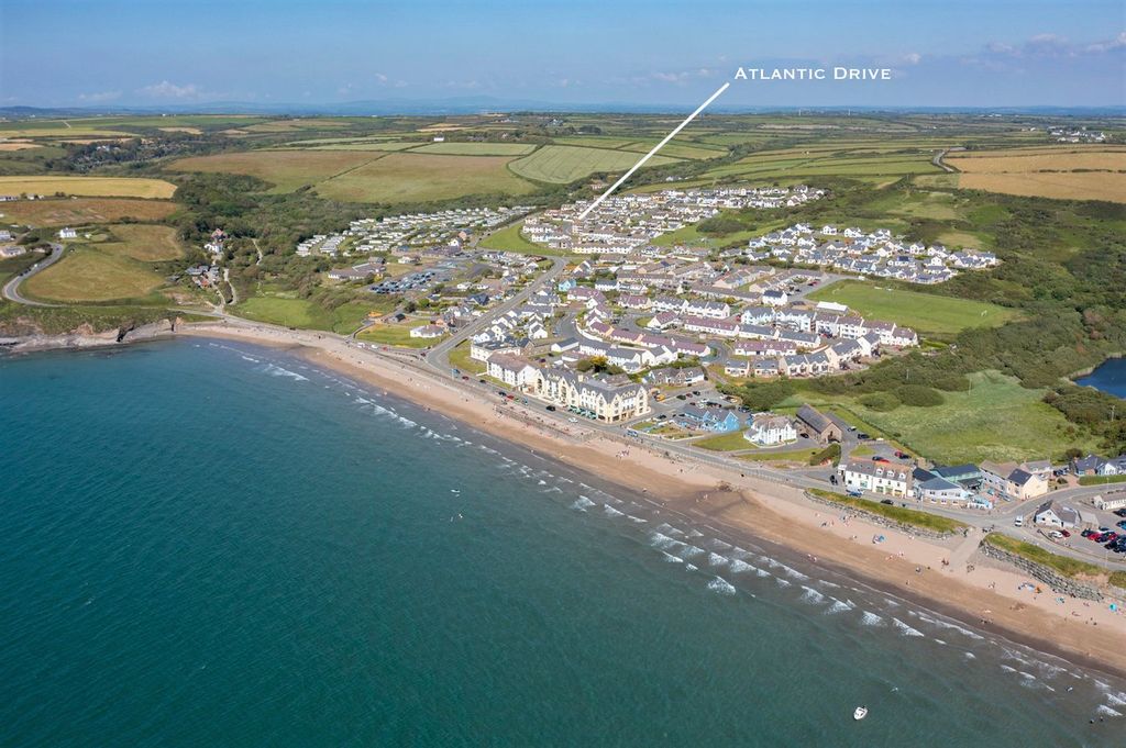 Additional image 16 of 2 bed flat for saleAtlantic Drive, Broad Haven, Haverfordwest SA62