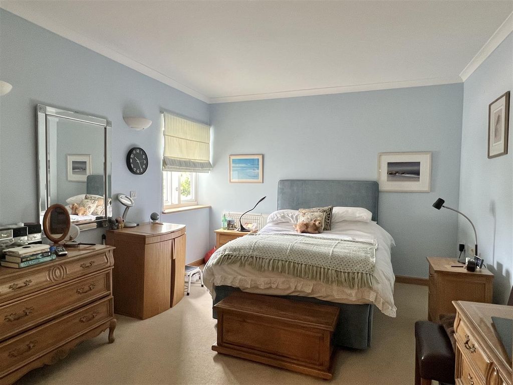 Additional image 21 of 3 bed flat for saleSea Road, Carlyon Bay, Carlyon Bay PL25