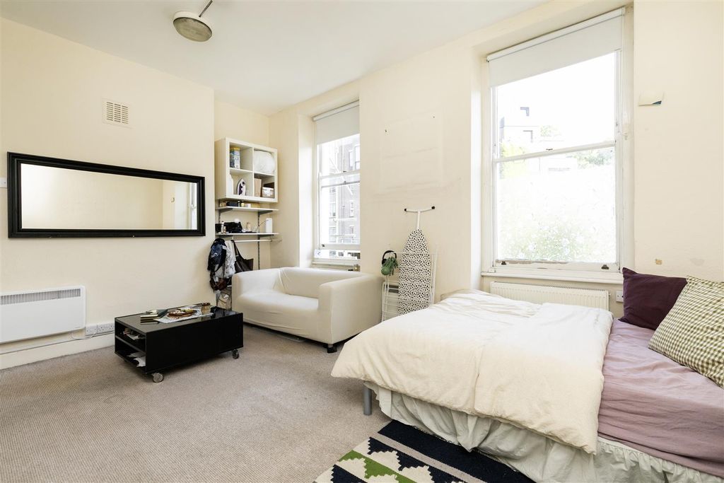 Property photo 3 of 8 F6, 56-58 Crowndale Road -2.Jpg
