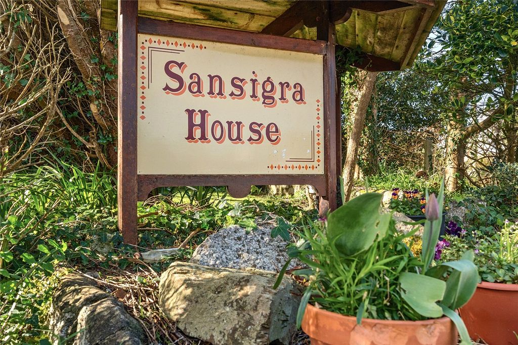 Property photo 3 of 24 Picture No. 04