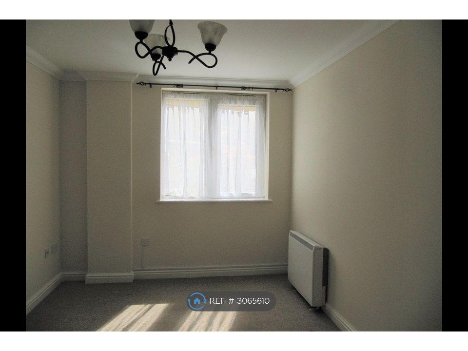 Property photo 3 of 6