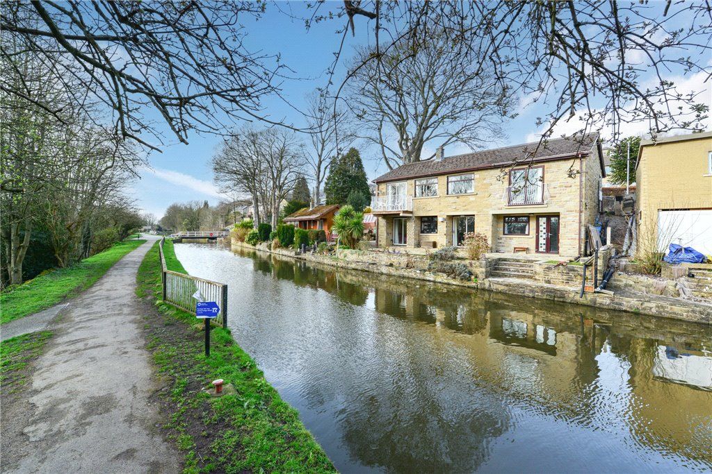 Property photo 1 of 37 External